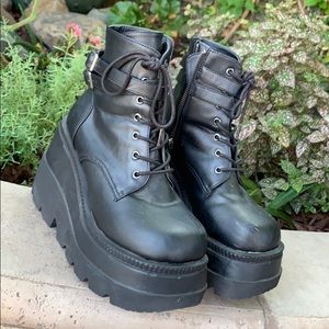 Demonia Creepers Size 8
